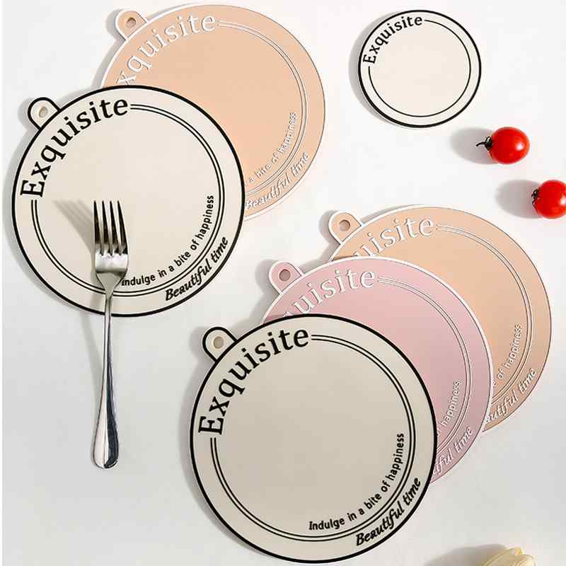 ランチョンマット プレースマット テーブルマット コースター カップマット 鍋敷き 丸型 フレンチスタイル ライトラグジュアリー 高級感 エレガント PVC素材 断熱 耐熱 汚れ防止 滑り止め 洗える 食卓 ダイニング キッチン 上品 おしゃれ