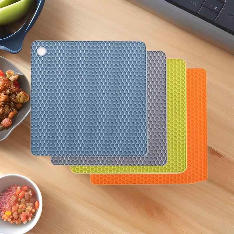 鍋敷き シリコーンゴム 耐熱 ハニカム スクエア 厚手 家庭用 キッチン用品 電子レンジ用 断熱 やけど防..