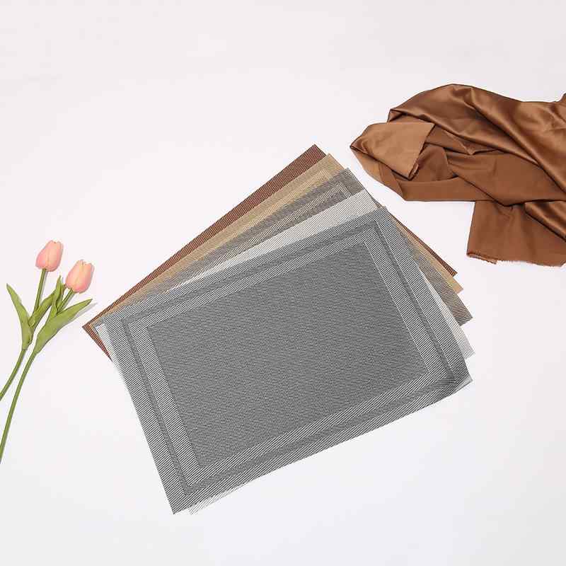 ランチョンマット PVC製 撥水加工 防汚加工 和風 モダン シンプル おしゃれ スクエア ダイニング 食卓 ホテル 業務用 家庭用 普段使い 来客用 ブラック ブラウン グレー