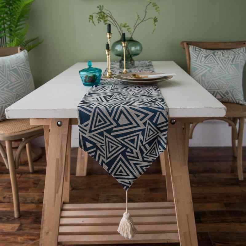 テーブルランナー テーブルセンター 北欧 モダン ジャカード織り 幾何学柄 ネイビー 紺 ポリエステル綿混 色織り リビング ダイニング 食卓 コーヒーテーブル テレビボード 下駄箱 飾り布 長方形 インテリア