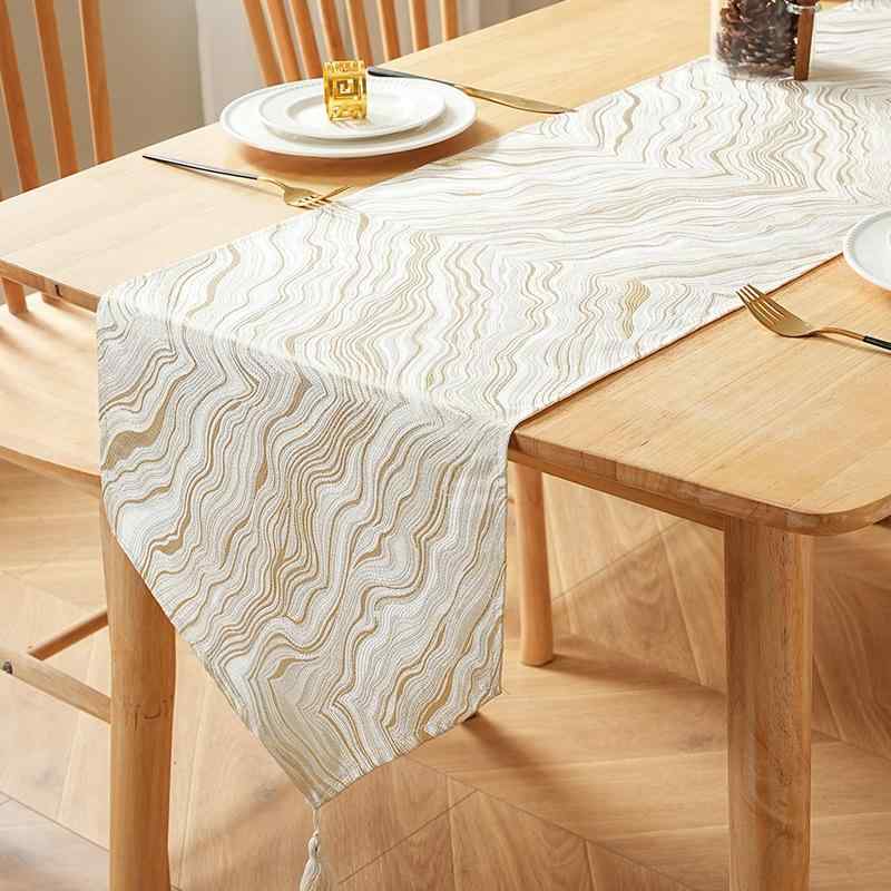 テーブルランナー 北欧風 モダン シンプル 幾何学模様 ウェーブ柄 鳥の巣柄 箔押し 高級感 エレガント 上品 ダイニングテーブル 食卓 ティーテーブル カフェテーブル リビング レストラン ポリエステル 長方形 ロング