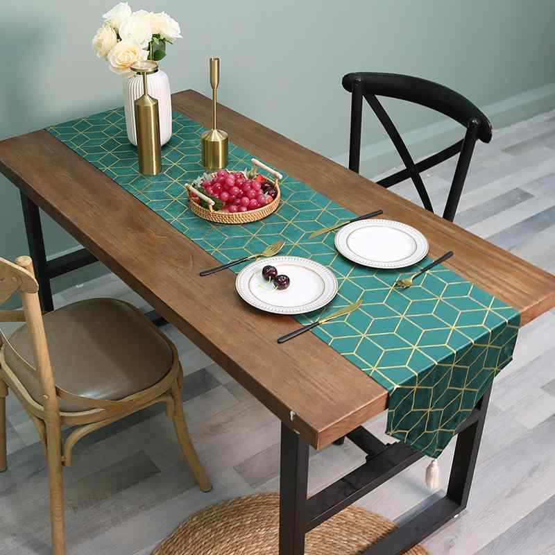 テーブルランナー 北欧風 シンプル 幾何学模様 箔プリント ベロア調 ポリエステル 長方形 リビング ダイニング 食卓 テレビ台 ベッドスロー 滑り止め 耐摩耗 耐熱 グリーン グレー