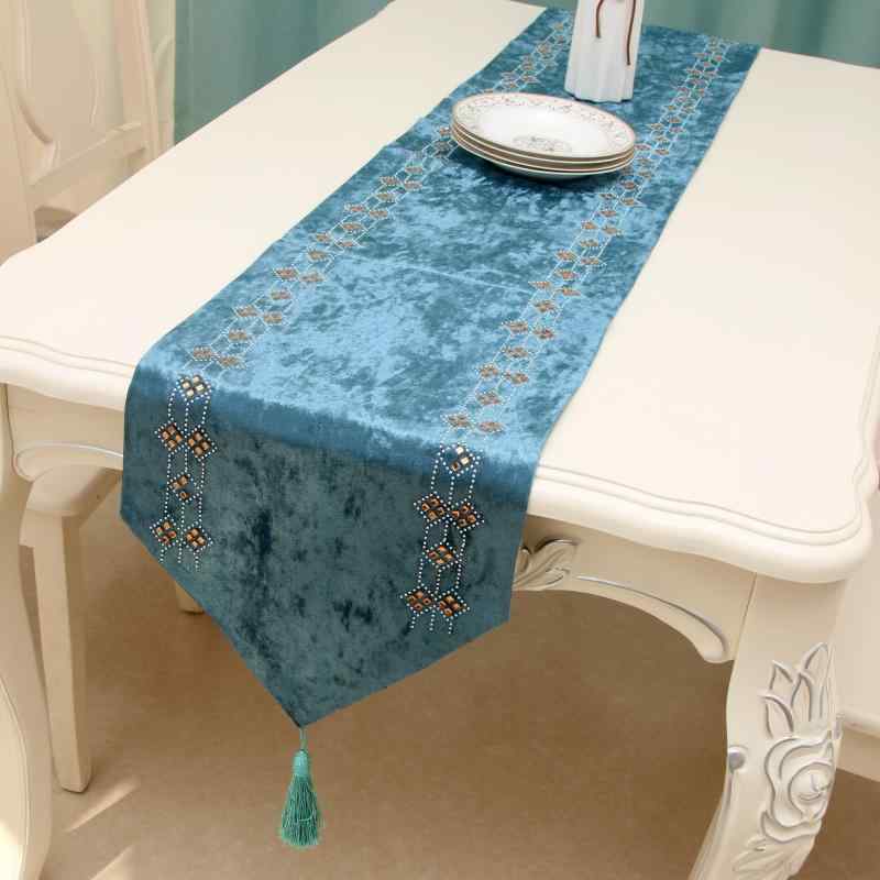 テーブルランナー ヨーロピアン ベルベット 高級感あふれる ラインストーン装飾 ベッドランナー マルチカバー ブルー ブラック リビング 寝室 ダイニング インテリア雑貨