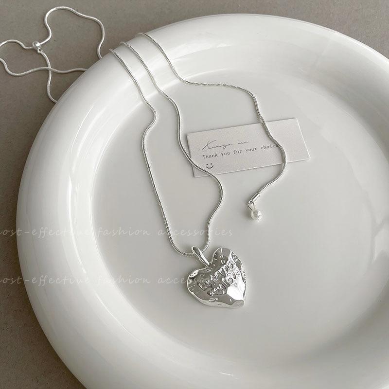 ネックレス レディース ハート ペンダント シンプル 上品 高級感 合金 イミテーションパール 電気メッ..