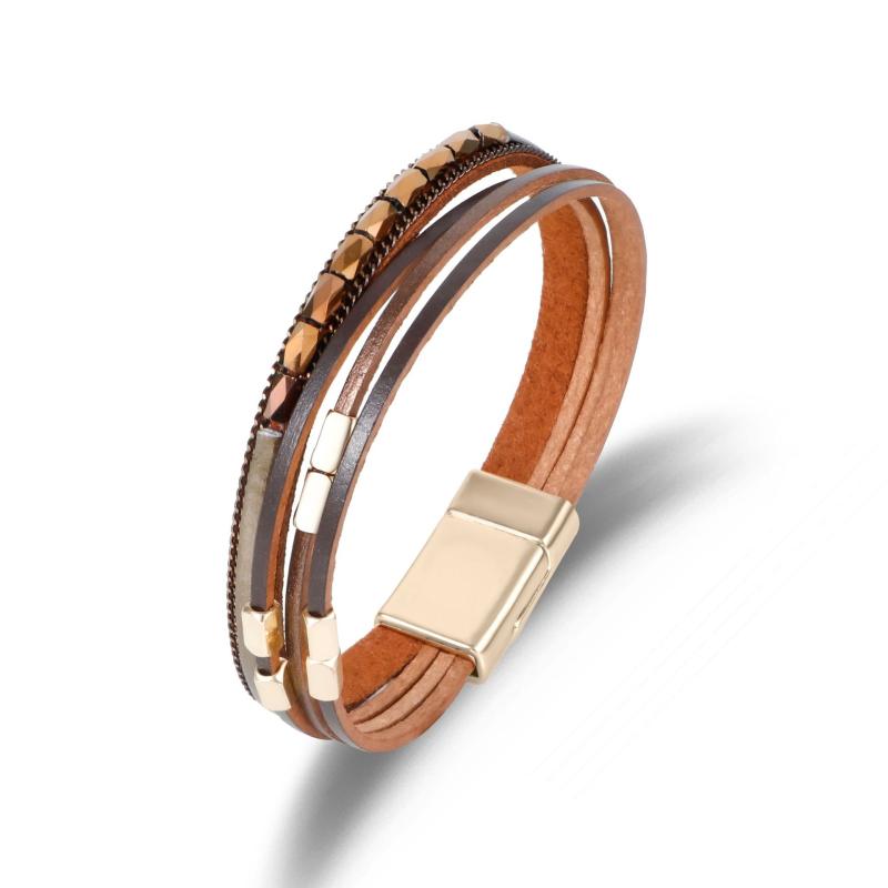 ブレスレット レディース ボヘミア風 レザー 多層 ビーズ メタルビーズ ハンドメイド マグネットクラスプ 幾何学模様 欧米風 腕輪 手元アクセサリー 通勤 カジュアル ファッション小物