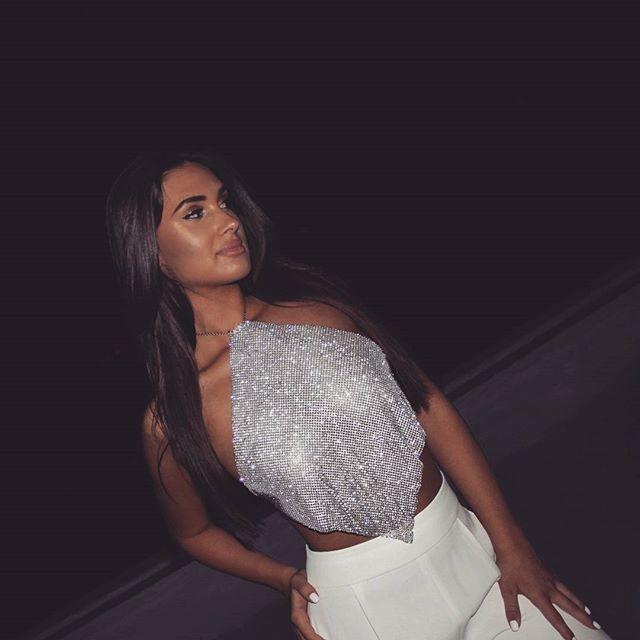 ボディチェーン レディース スパンコール セクシー メタル ジルコニア 背中見せ ブラトップ ベアトップ..