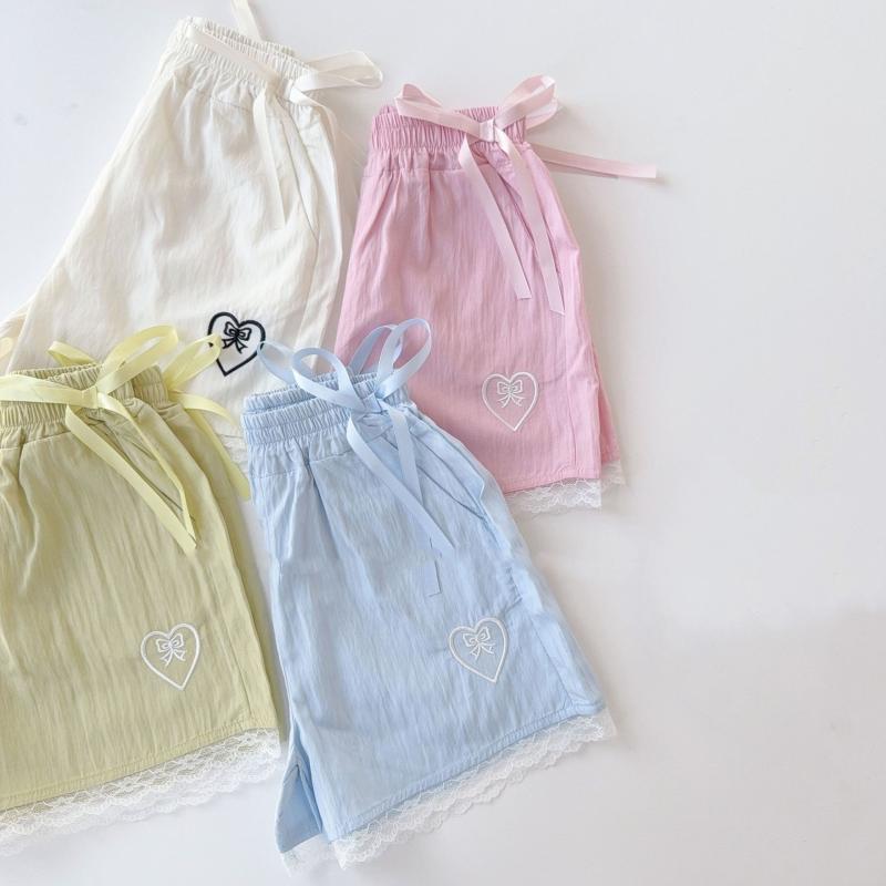 キッズ 女の子 ベビー ショートパンツ 短パン ワイド 薄手 ハート刺繍 リボン レース切り替え 綿素材 春夏 カジュアル 普段使い お出かけ ピンク ホワイト グリーン ブルー 涼しい