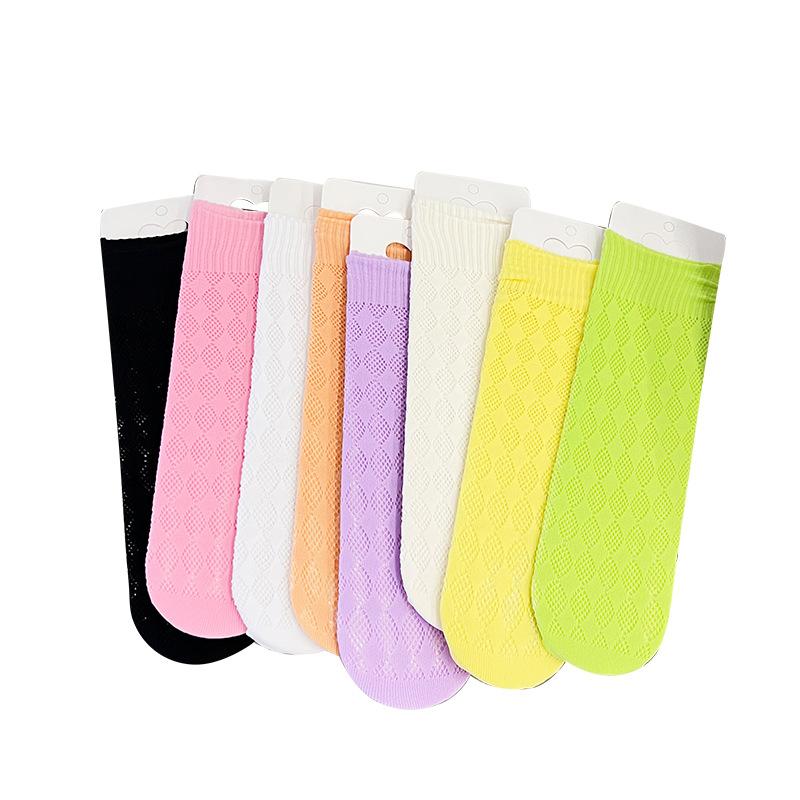 ソックス 女の子 キッズ 春夏 菱形柄 アーガイル柄 ハイソックス ミドル丈 クルー丈 おしゃれ トレンド SNS映え 通気性 吸湿速乾 ナイロン ストレッチ 靴下