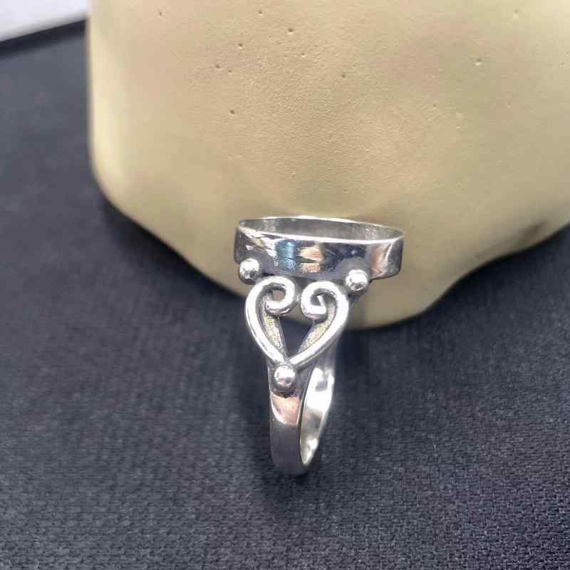 指輪 男女兼用 高級感 個性的 シンプル レトロ アンティーク加工 シルバー 銅製 クラウン 花びら リー..