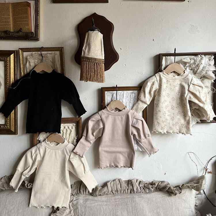 Tシャツ ベビー 女の子 ミドルネック フリル パフスリーブ 韓国ファッション 綿 コットン 吸湿速乾 柔らかい 肌触り インナー 重ね着 トップス 秋冬