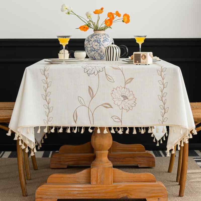 テーブルクロス フレンチスタイル インスタ風 高級感 上品 牡丹柄 花柄 刺繍 フリンジ ポリエステル 長..