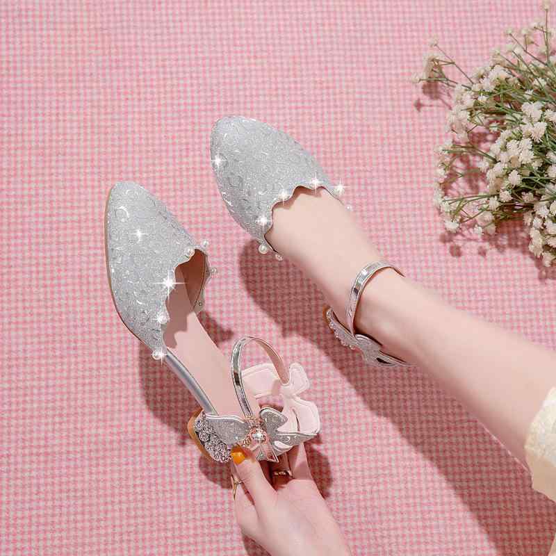 シューズ 女の子 キッズ プリンセス クリスタルシューズ ヒール サンダル 発表会 ドレス フォーマル シルバー ゴールド ピンク PUレザー バックル