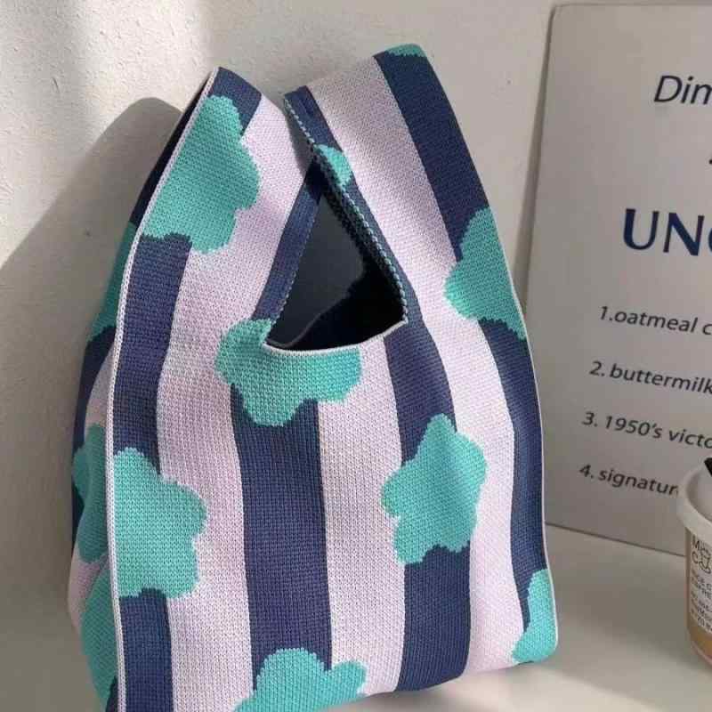 バッグ レディース ニット バケットバッグ トートバッグ ハンドバッグ ショルダーバッグ カジュアル 日常使い お出かけ 万能 日韓スタイル 縦縞 ストライプ柄 ポリエステル コットン裏地(4)