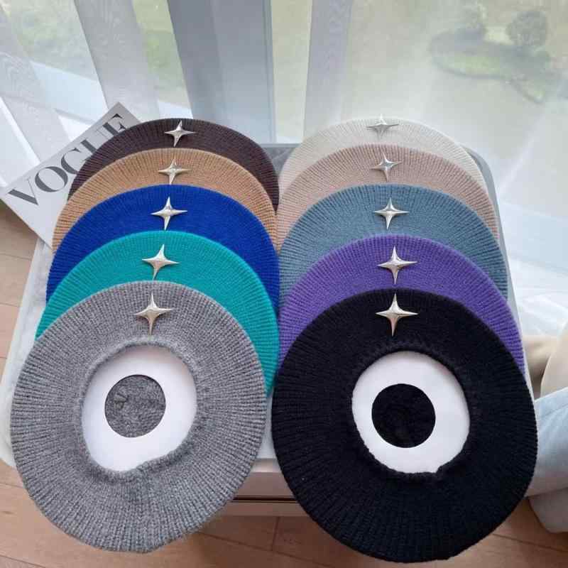 ベレー帽 レディース 十字星 クロススター 個性的 おしゃれ 大頭囲 ゆったり アクリル ニット帽 保温 暖かい 秋冬 画家帽(4)