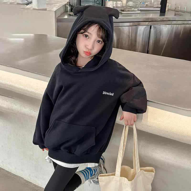 パーカー 女の子 ガールズ フード付き スウェット おしゃれ ファッション プルオーバー 長袖 トップス ジュニア 韓国 カジュアル 無地 ロゴ 春秋 ブラック