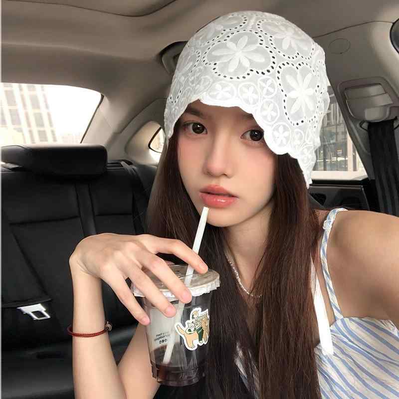 ターバン レディース ゆったり リラックス 花柄 リボン ヘッドスカーフ 春夏 薄手 エレガント 上品 若見え 綿混 ナイロン ポリエステル ニット 透かし編み 通気性 日よけ キャップ レトロ エスニック 文芸調 ラウンド