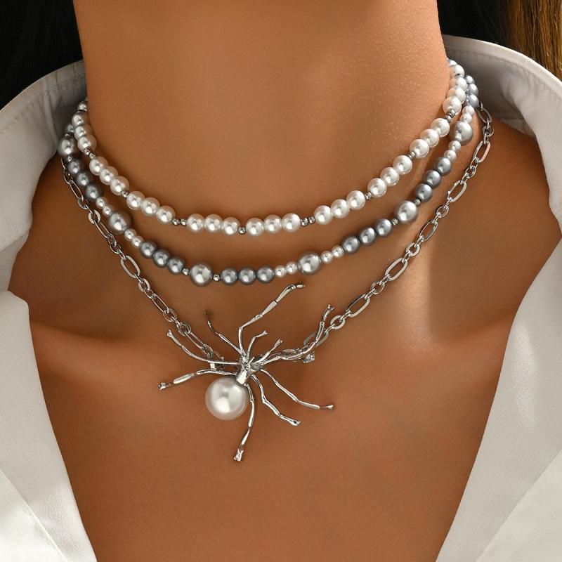 ネックレス レディース 欧米風 スパイダー 蜘蛛モチーフ 多層 フェイクパール チョーカー レトロ ヒップホップ 個性的 大胆 合金製 ストリート エッジィ
