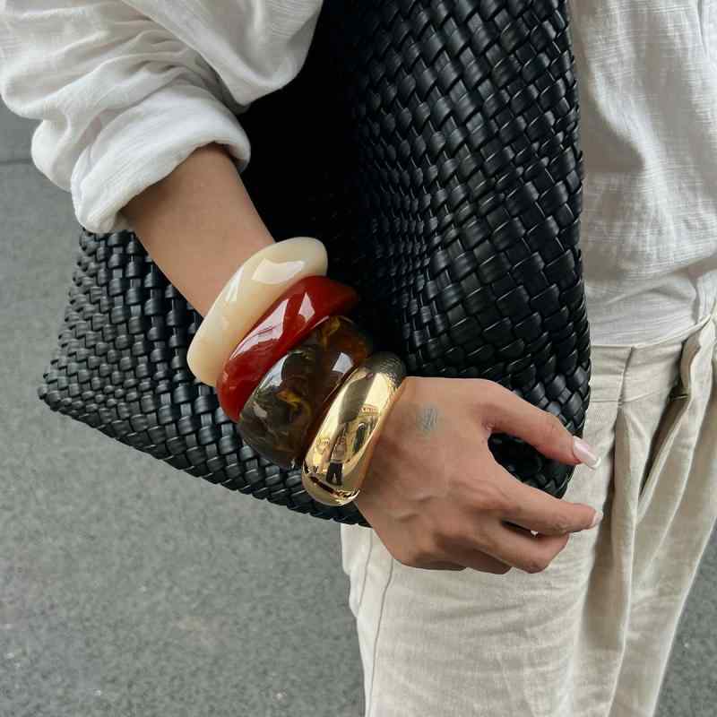 ブレスレット 腕輪 樹脂 レジン 半透明 グラデーション 不規則 多角形 幾何学模様 伸縮性 ハンドメイド..