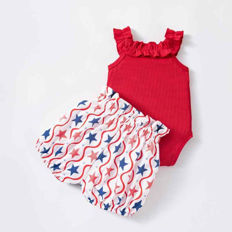 ベビー服 セットアップ 女の子 新生児 乳幼児 独立記念日 イベント コスチューム 3点セット ロンパース カバーオール ショートパンツ ヘアバンド 星柄 ストライプ レース キャミソール 薄手 柔らか素材 かわいい 欧米風 春夏 ポリエステル