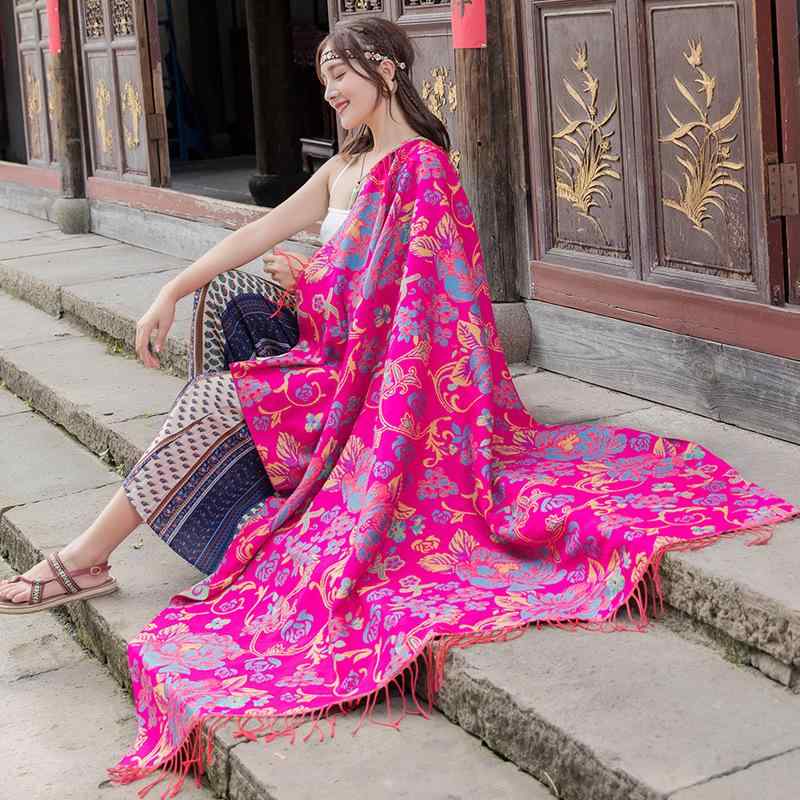 ・カテゴリ: ファッション、ビジネス・スタイル: 大判スカーフ・テイスト: カジュアル、普段使い、エスニック・生地名: フェイク・柄: トーテム模様・機能: 保温・加工方法: 経編み・編み方: 斜め織り・対象: 女性・シーン: 旅行、お出か...