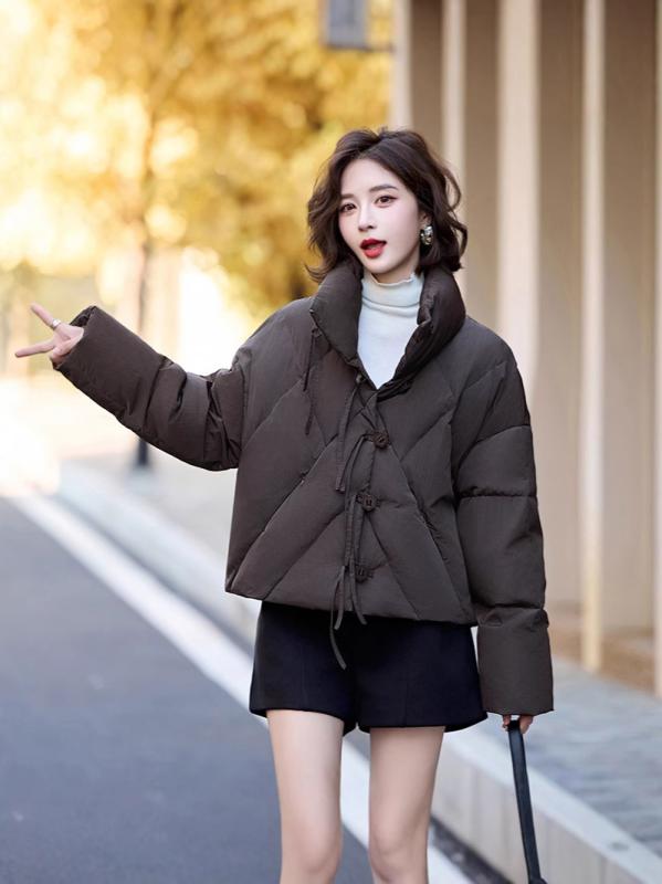 ダウンジャケット レディース ショート丈 パファーコート 性 おしゃれ 厚手 防寒 暖かい ダウン フード付き ゆったり オーバーサイズ 長袖 ポリエステル ジップアップ カジュアル 秋冬 ブラック パープル アウター