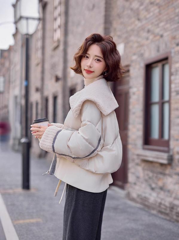 ダウンジャケット レディース ショート丈 ダウン ボリュームダウン 襟付き ゆったり 低身長向け 冬物 カジュアル アウター 黒 オフホワイト