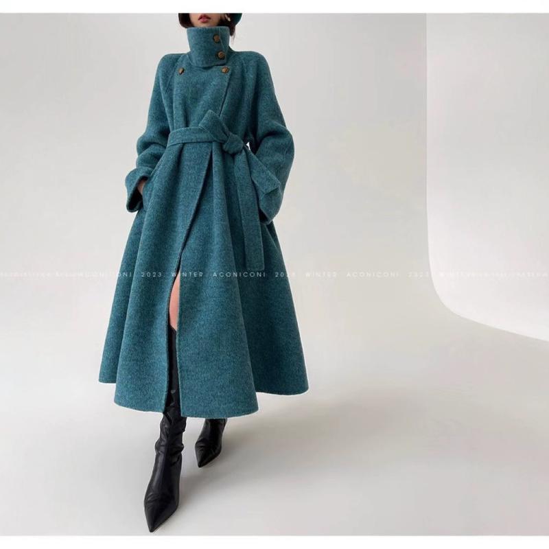 コート レディース ウール ロング丈 マキシ丈 ケープ ポンチョ風 スタンドカラー 長袖 厚手 ゆったり シングルボタン ポケット付き 湾岸ブルー 上品 エレガント クラシック レトロ 通勤 大人向け アウター 冬