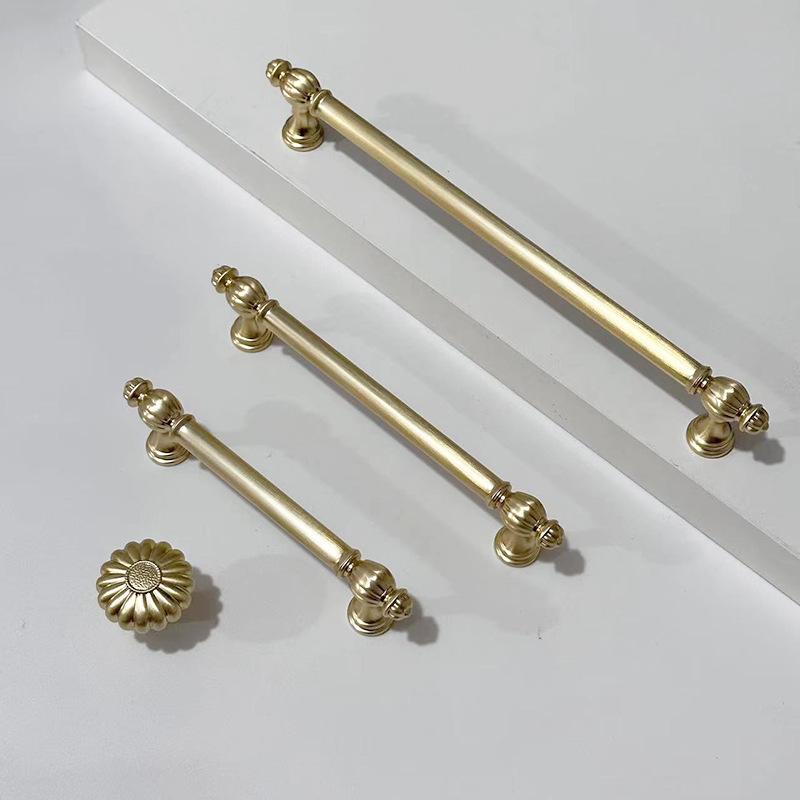 取っ手 モダン シンプル 軽奢 フレンチ ヨーロピアン キャビネット 引き出し クローゼット扉 収納家具..