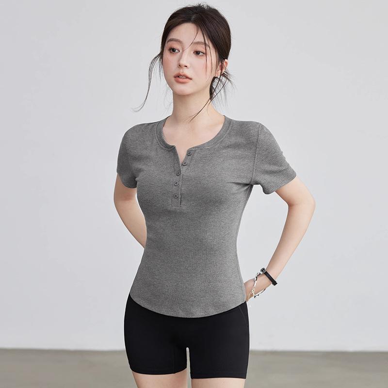 ヨガウェア レディース 春夏 半袖 セットアップ 上下セット スポーツ トレーニング フィットネスウェア..