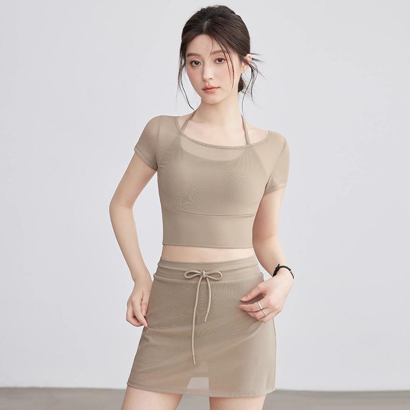 フィットネスウェア レディース セットアップ 半袖 ブラパッド付き メッシュ プルオーバー ヨガ ピラテ..