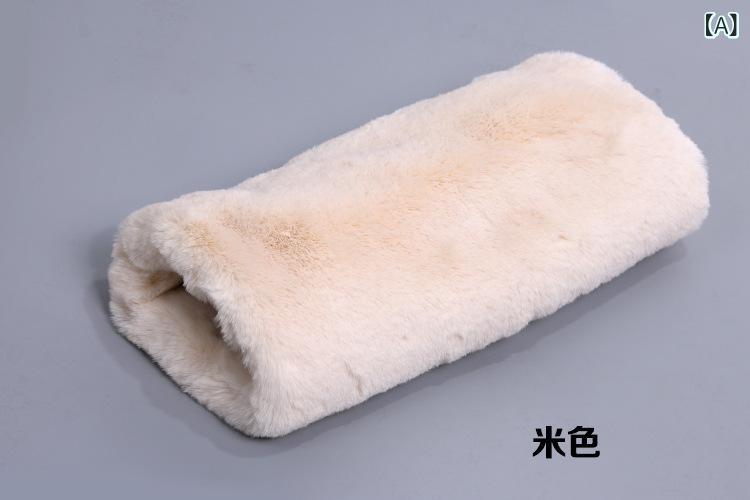 ハンドウォーマー かわいい 厚手 フェイクファー ふわふわ もこもこ 保温 フェイクラビットファー 抱き枕 クッション 筒型 秋冬 防寒 室内 オフィス デスク ベージュ グレー ホワイト ブラウン ピンク ブラック