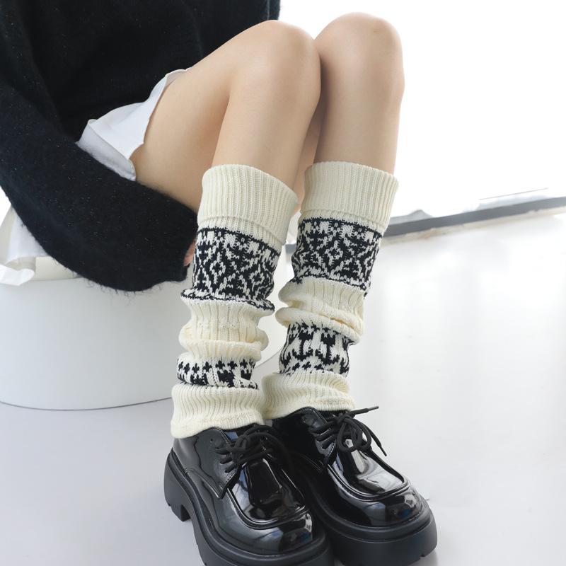 レッグウォーマー レディース 秋冬 ウール 抗菌防臭 保温 あったか 厚手 ニット ジャカード編み ふくらはぎ丈 ミドル丈 ルーズソックス風 くしゅくしゅ ざっくり 韓国ファッション カジュアル アイボリー