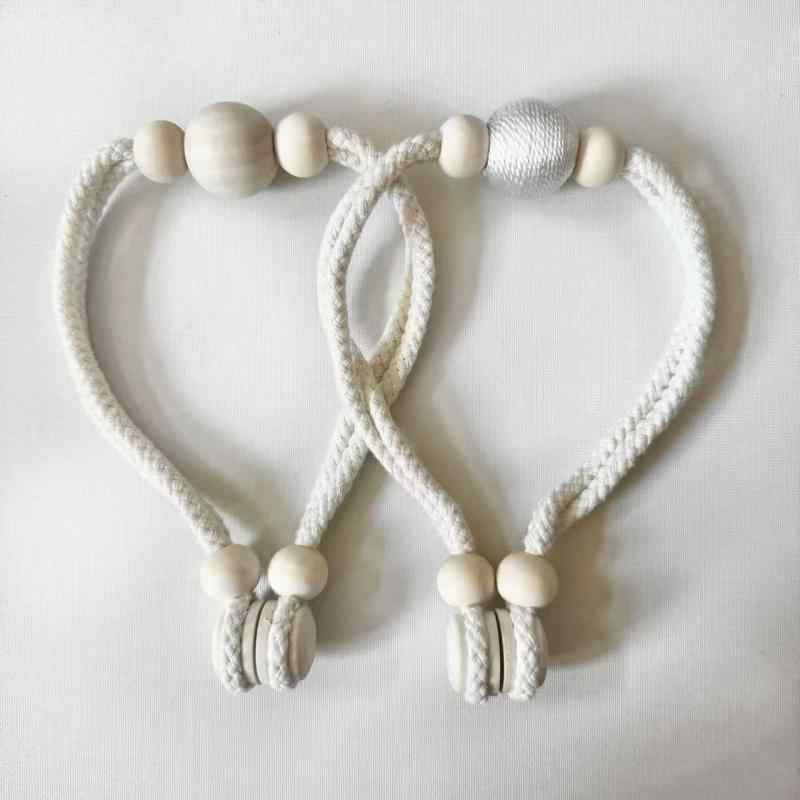 カーテンタッセル マグネット 北欧風 モダン シンプル レースカーテン用 装飾 綿麻 コットンリネン オフホワイト アイボリー ウッドビーズ ビーズ アクセント おしゃれ