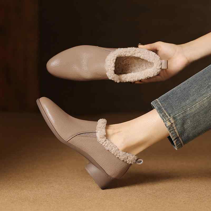 ショートブーツ レディース 羊革 シープスキン ファー 太ヒール チャンキーヒール 羊毛 ウール 裏ボア ..