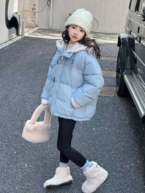 中綿ジャケット 女の子 ジュニア キッズ 秋冬用 厚手 フード付き ジップアップ ハイネック 浅ブルー カジュアル アウター コート かわいい 保温 防寒 ポリ...