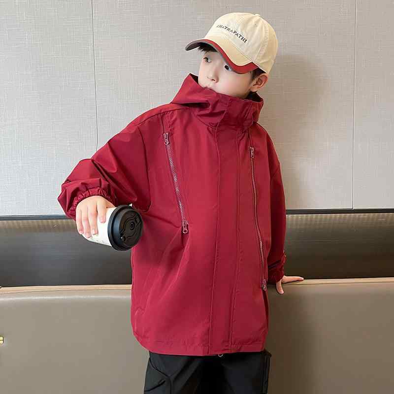 ウィンドブレーカー 男の子 キッズ ジュニア 春秋 薄手 赤 レッド ジャケット フード付き 長袖 ショート丈 無地 ポリエステル混紡 柔らかな肌触り ジップアップ カジュアル