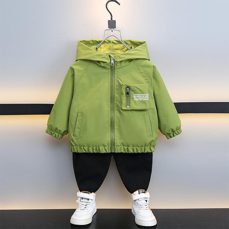 ジャケット 男の子 キッズ ブルゾン アウター 春秋 フード付き パーカー 赤 レッド 緑 グリーン ナイロン ジップアップ 長袖 無地 ソフトな肌触り 韓国ファッション