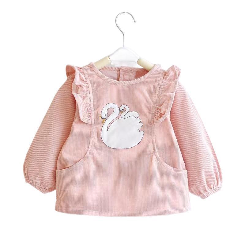 ・主な素材: クリスタルベルベット、ポリエステル繊維・基準: Cカテゴリ・カラー展開: ストロベリー柄ピンク、ストロベリー柄レッド、ハート柄ピンク、メロングリーン、ベリー柄レッド、ベア柄ピンク、カラフル花柄ピンク、カラフル花柄イエロー、総柄ガール、総柄チェリー、総柄ベア、総柄ロケット、ベリー柄ピンク、チューリップ柄、ハート柄イエロー、桜花柄レッド、うさぎ花柄ベージュ、バルーン柄ピンク、双子柄ピンク、双子柄レッド、花満月柄イエロー、四季花柄ピンク、バルーン柄イエロー、猫柄ピンク、子象柄ピンク・サイズ展開: 80、90、100、110、120・対象年齢: 中大童（8歳以上、140cm以上）