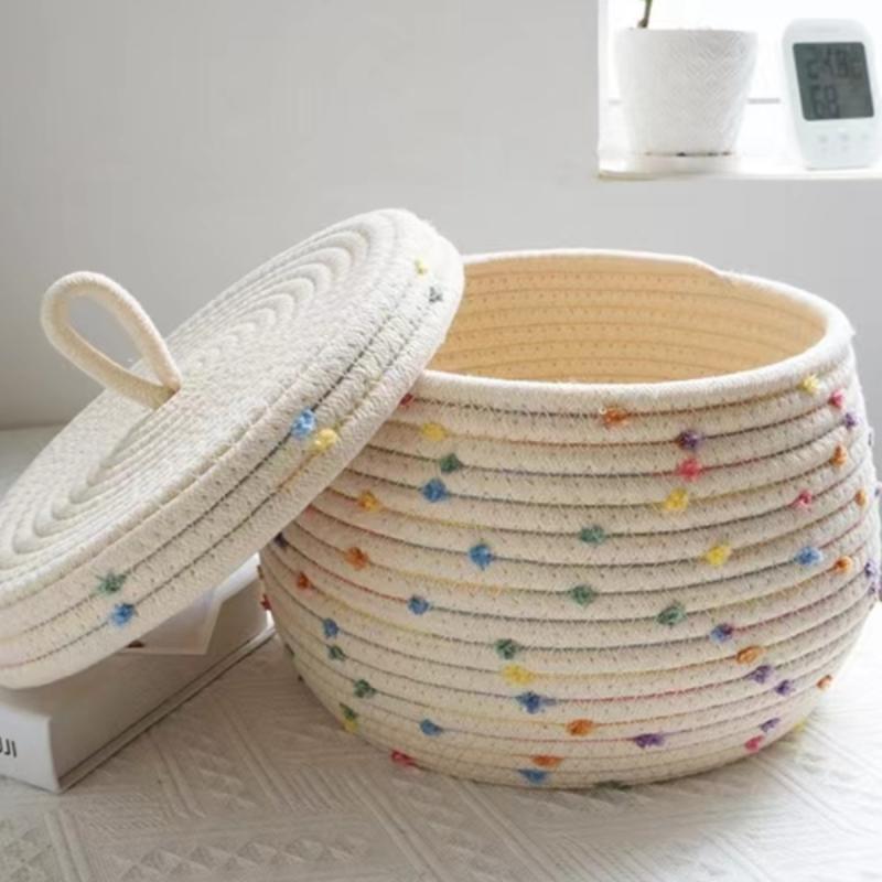 収納バスケット 北欧風 カラフルドット コットンロープ 蓋付き 卓上 小物入れ 整理かご 鍵 コスメ 化粧品 雑貨 リビング 玄関 寝室 おしゃれ かわいい シンプル 防じん
