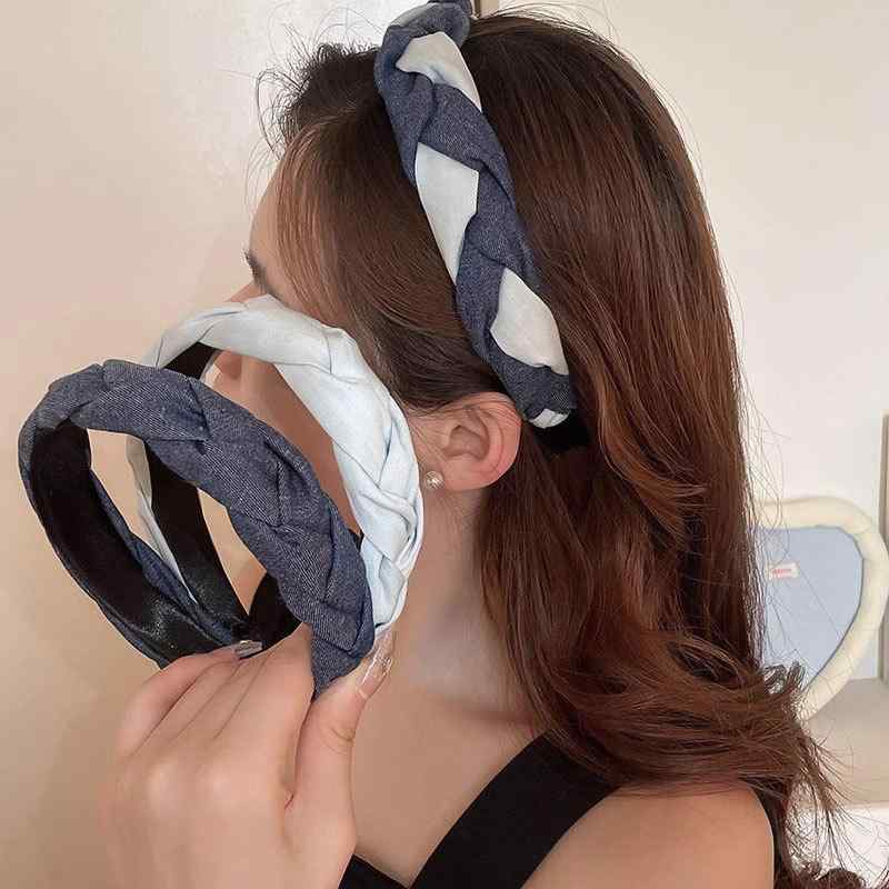 楽天おうち健康生活カチューシャ レディース ブルー系 フェルト 編み込み 手作り 洗顔用 ヘッドバンド 高頭頂部 ボリュームアップ スタイルアップ アウトドア 普段使い ファッション 通勤 布製 ライトグレーブルー スカイブルー グレーブルー