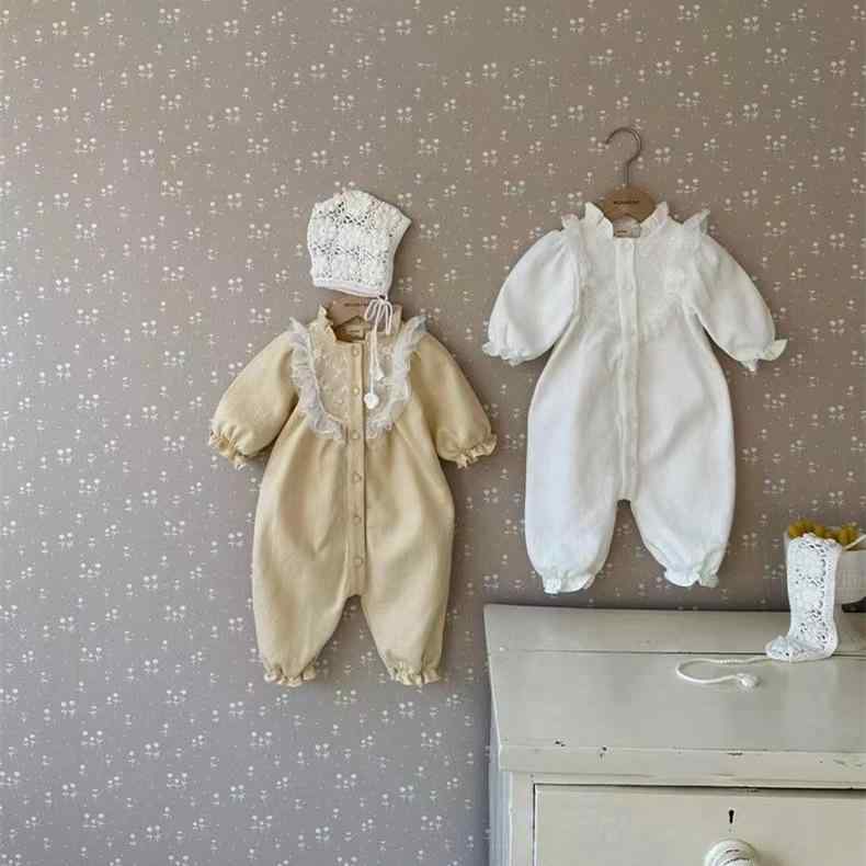 ロンパース 女の子 ベビー 女の子 幼児 春秋 綿 コットン 宮廷風 プリンセス レース 長袖 韓国 前開き スナップボタン 白 黄 かわいい おしゃれ 上品 エレガント お出かけ 普段使い
