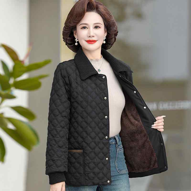 アウター ミセス 女性用 お母さん 中高年 秋冬 裏起毛 ボア ショート丈 軽量 ライト 中綿ジャケット 防寒 コート 暖かい 普段使い カジュアル