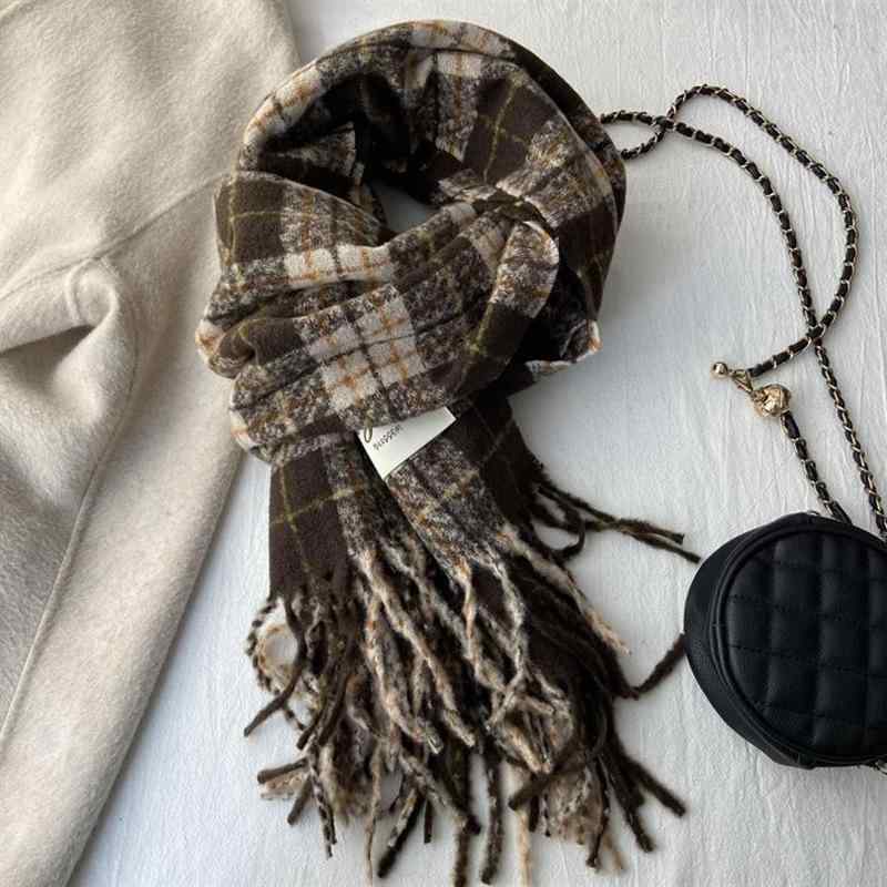 ・編み方: 経編み・流行要素: ライン・機能: 保温・タイプ: ミドル丈・カラー展開: ブラック、ライトカーキ、タロイモパープル・主要素材含有率: 81%〜95%・スタイル: ビジネス、着回し、カジュアル、シンプル、ファッション通勤・素材:...