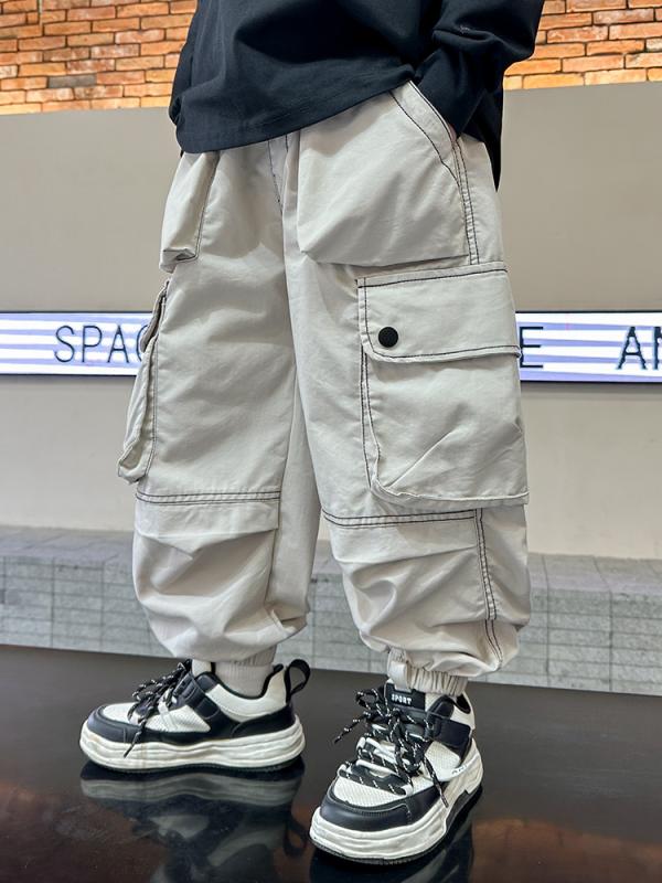 楽天おうち健康生活キッズ 男の子 カーゴパンツ ワークパンツ スポーツパンツ ロングパンツ 春秋 コットン ゆったり 普段使い 通学 カジュアル アイボリー ブラック ジュニア