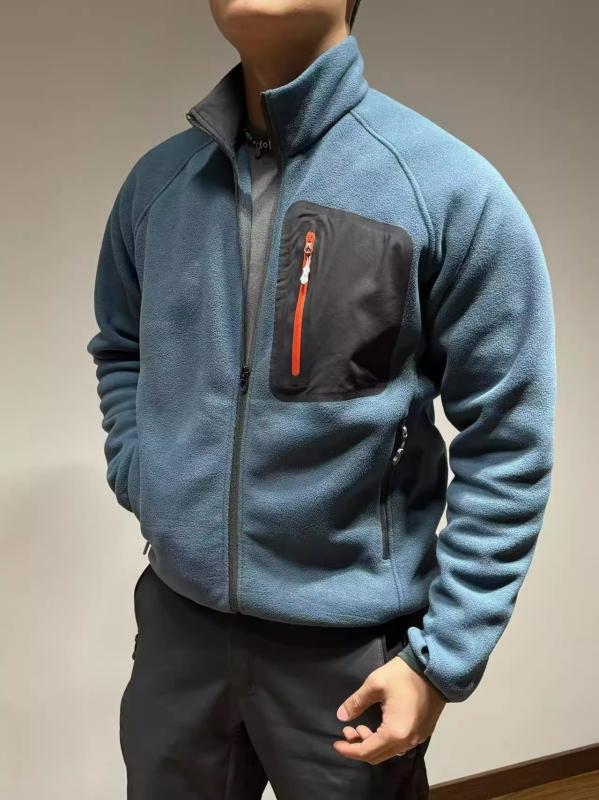 ・性別: 男性・機能: 保温・スタイル: カーディガン・素材: ポリエステル・裏地素材: ポリエステル・柄: 無地・対象年齢: 成人・フード: なし・取り外し可能部分: なし・: トレンドの配色・適用スポーツ: 総合トレーニング・適用シーン: ランニング、フィットネス、スポーツトレンド、サイクリング、登山、球技・カラー展開: フォレストグリーン、ラスティレッド、オフホワイト、ネイビー、デニムブルー・サイズ展開: S、M、L、XL、XXL、3XL・カテゴリ: フリースジャケット