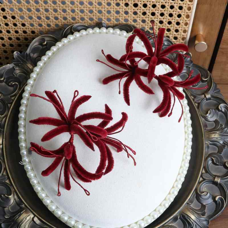 ヘアアクセサリー 新チャイナ風 彼岸花 リコリス 花 フラワーモチーフ ふわふわ 手作り 簪 ヘアスティ..