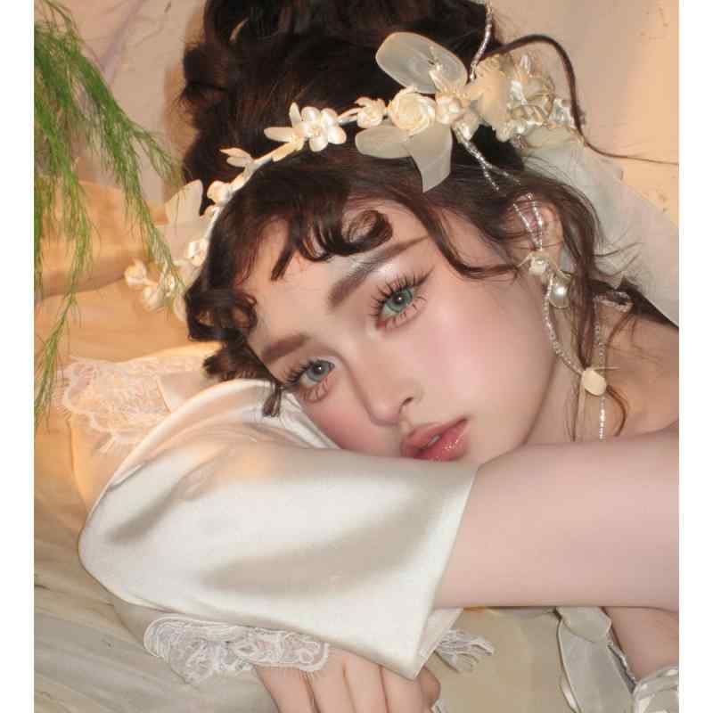 ヘアアクセサリー ヘアバンド 髪飾り ナチュラル フレンチ レトロ 花柄 フラワーモチーフ ブライダル ..