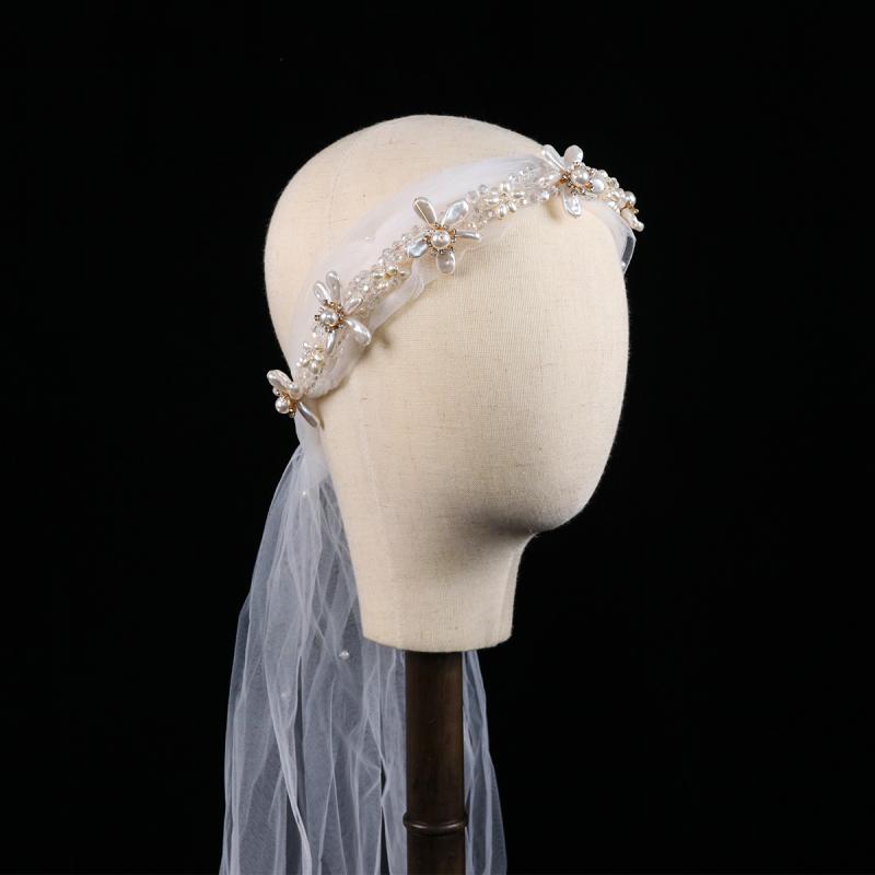 ヘアアクセサリー 新婦用 ウェディング ブライダル 結婚式 披露宴 手作り パール フラワー カチューシ..