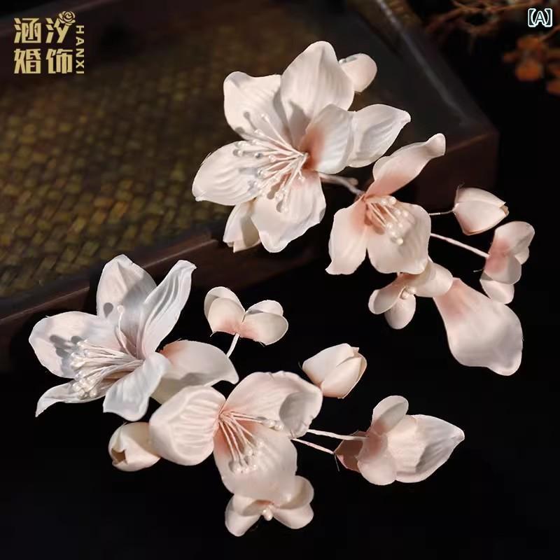 ヘアアクセサリー ブライダル 花嫁 ナチュラル ロマンチック 手作り ハンドメイド 造花 アートフラワー..