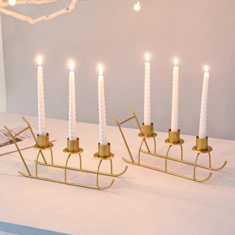 キャンドルホルダー 北欧風 そり型 3連 金属製 金 黒 クリスマス デコレーション 置物 ホームインテリ..